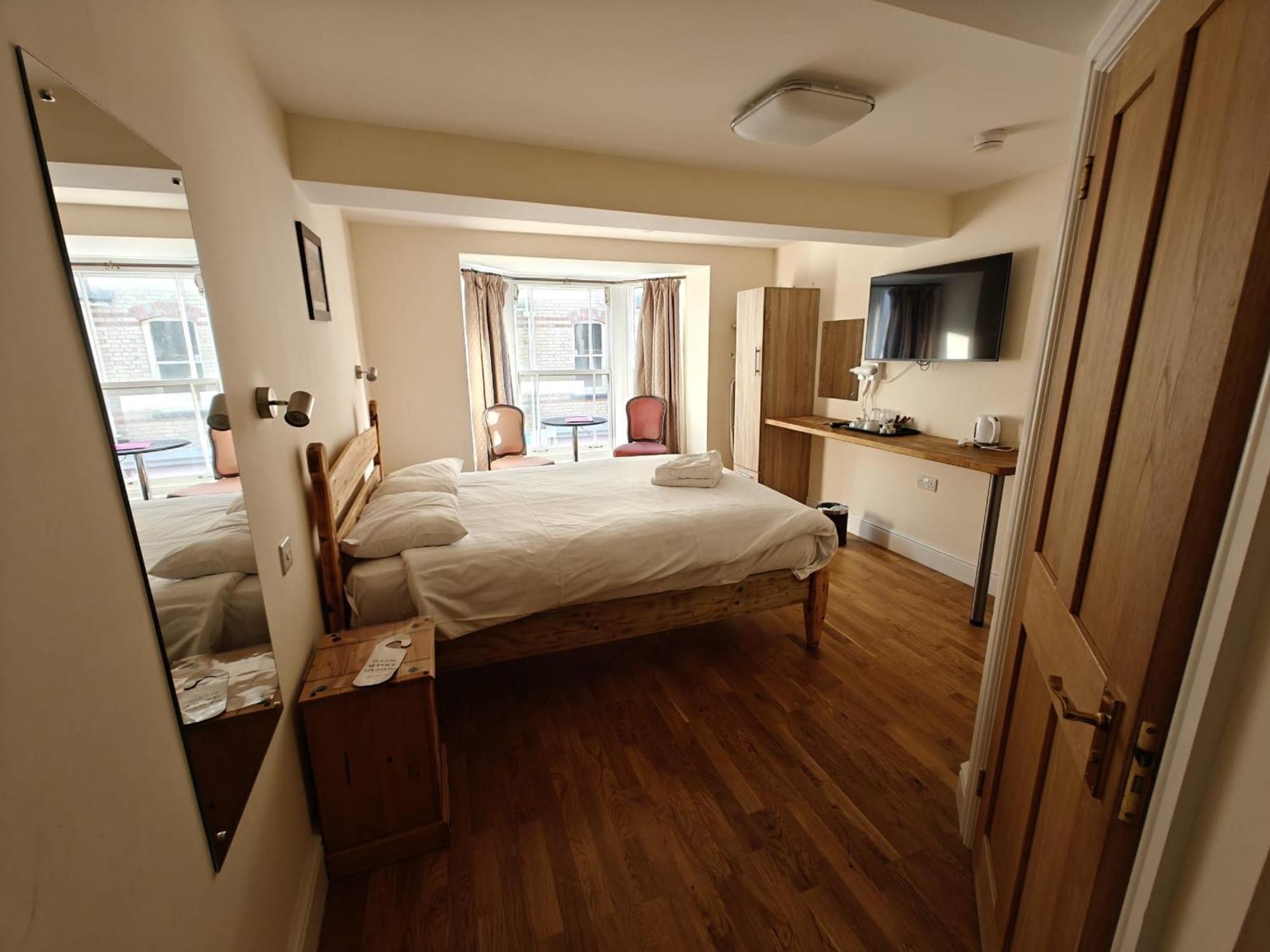 The Grand Harbour Hotel Илфракомб Екстериор снимка