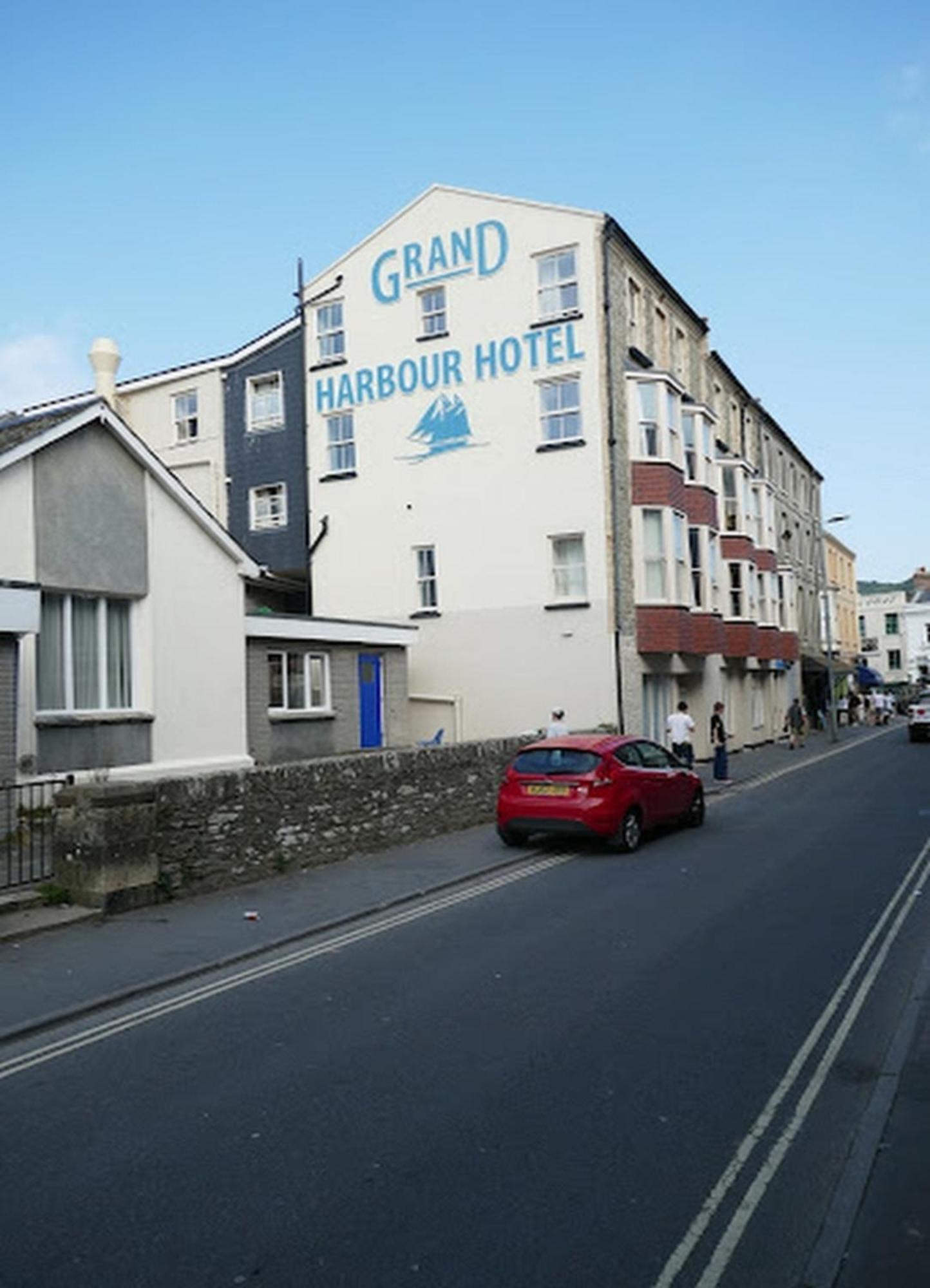 The Grand Harbour Hotel Илфракомб Екстериор снимка