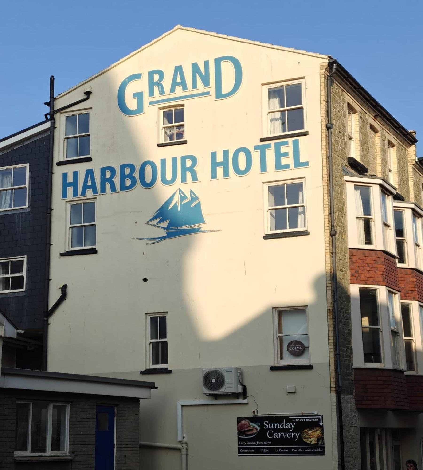 The Grand Harbour Hotel Илфракомб Екстериор снимка